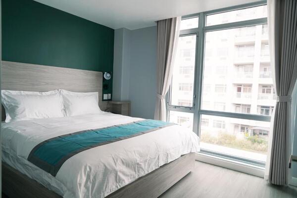 Suite with city view Photo 1