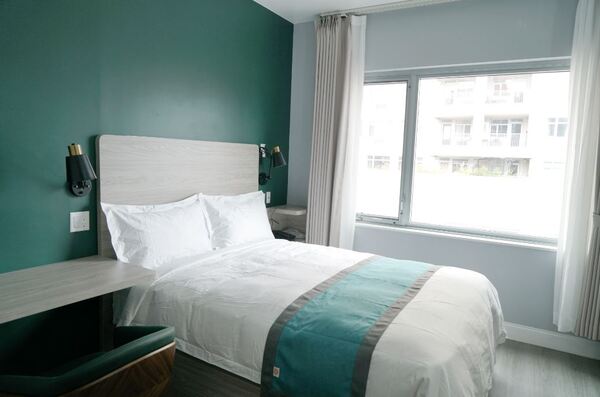 Double Room Photo 4